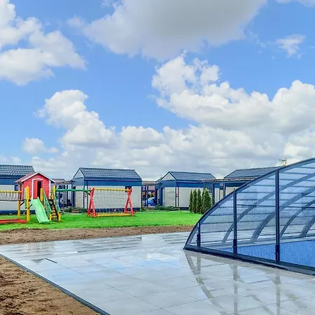 Ferienhaus Haustierfreundliches Haus In Mit Sauna Jezierzany